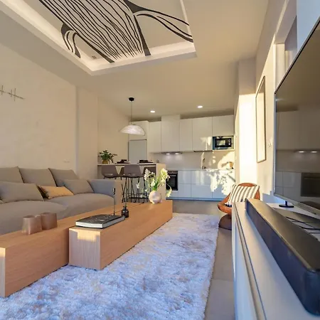 Whalehouse 2 - Terrace & Sea View - Wifi *